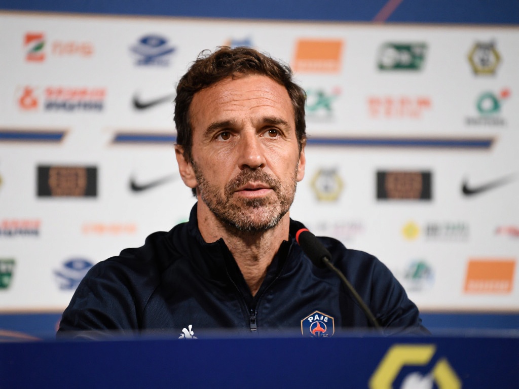 万欧元的低 万欧元的低